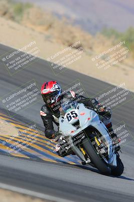 media/Dec-18-2022-SoCal Trackdays (Sun) [[8099a50955]]/Turn 10 (140pm)/